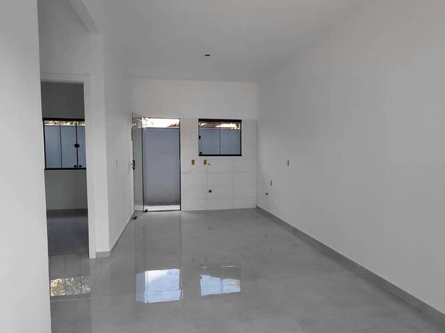 #4 - Casa para Venda em Barra Velha - SC