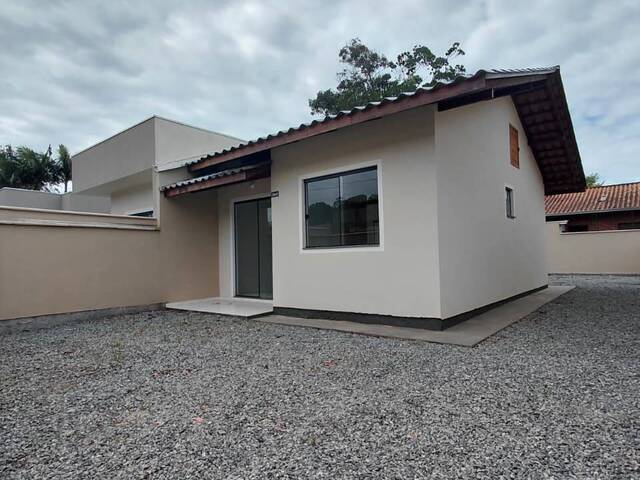 #9 - Casa para Venda em Barra Velha - SC