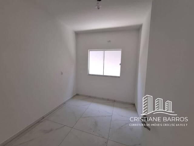 Casa para Venda em Barra Velha - 4