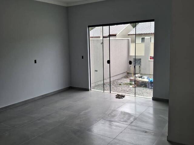 #12 - Casa para Venda em Barra Velha - SC